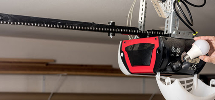 automatic garage door opener repair in Crestview